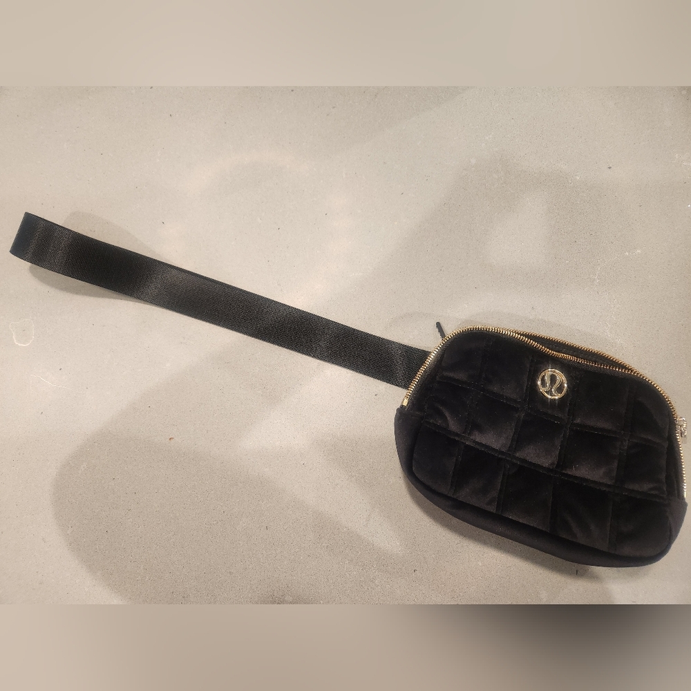 Lululemon Black Quilted Crossbody Bag